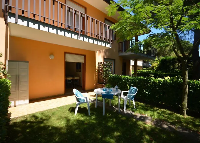 Villaggio Dei Gelsomini Apartman Bibione