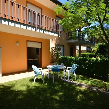 Villaggio Dei Gelsomini דירה ביביונה